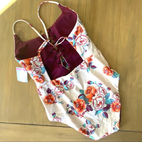 NEW Reversible One-Piece Swimsuit - Picture 5 of 10